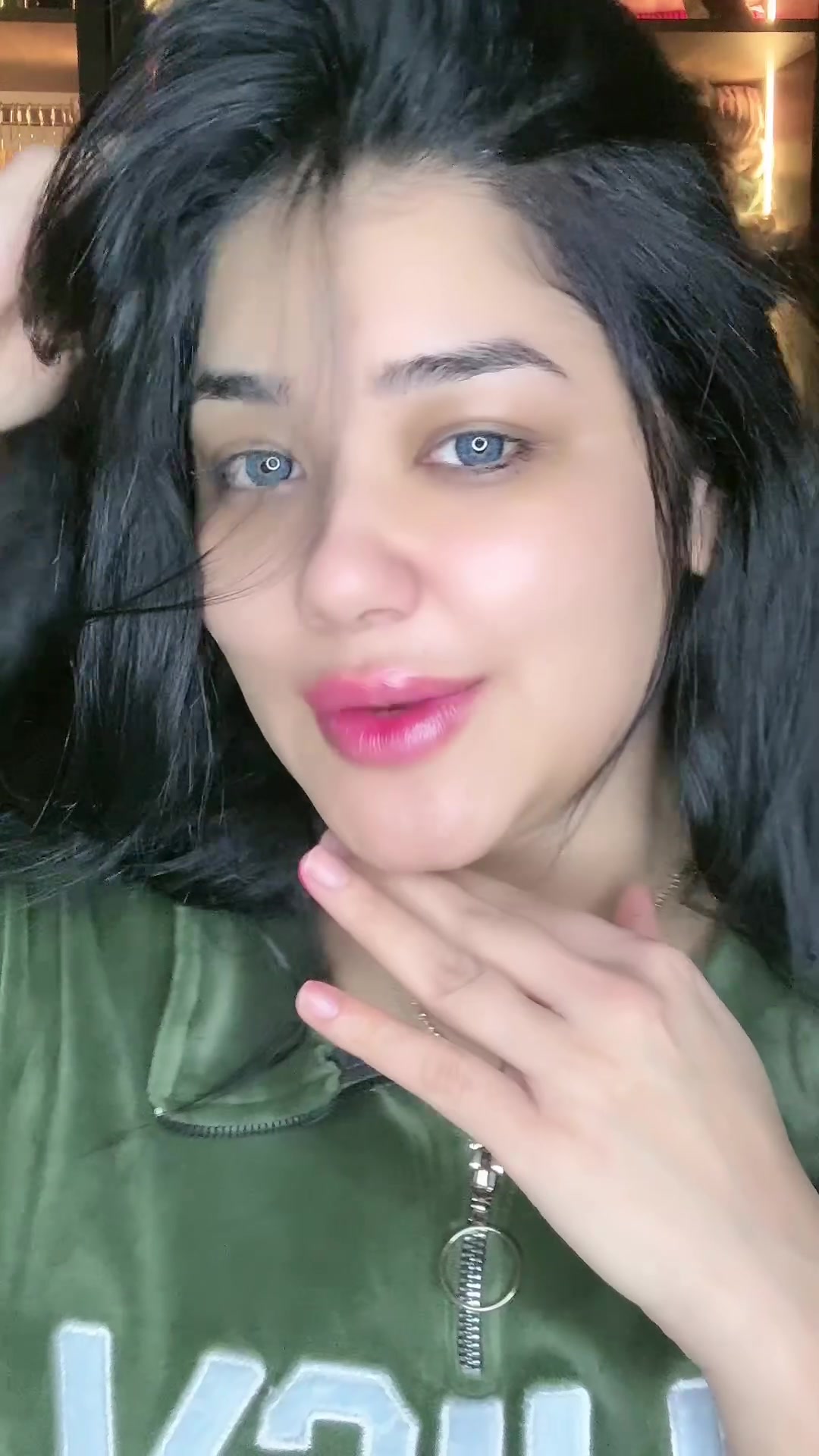 @هدير عمران