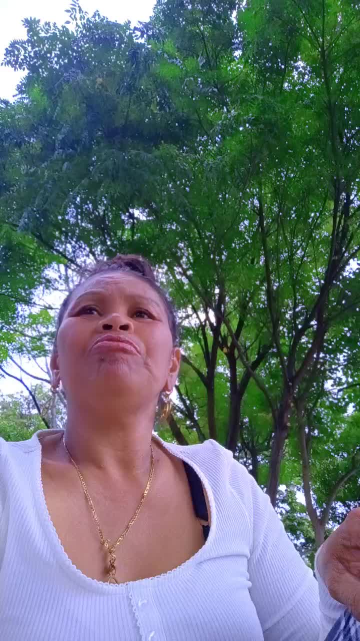 @Yoli Melson