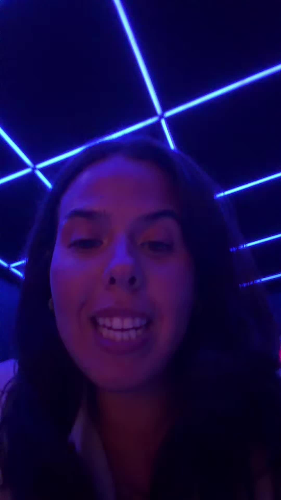 @nenas teixeira