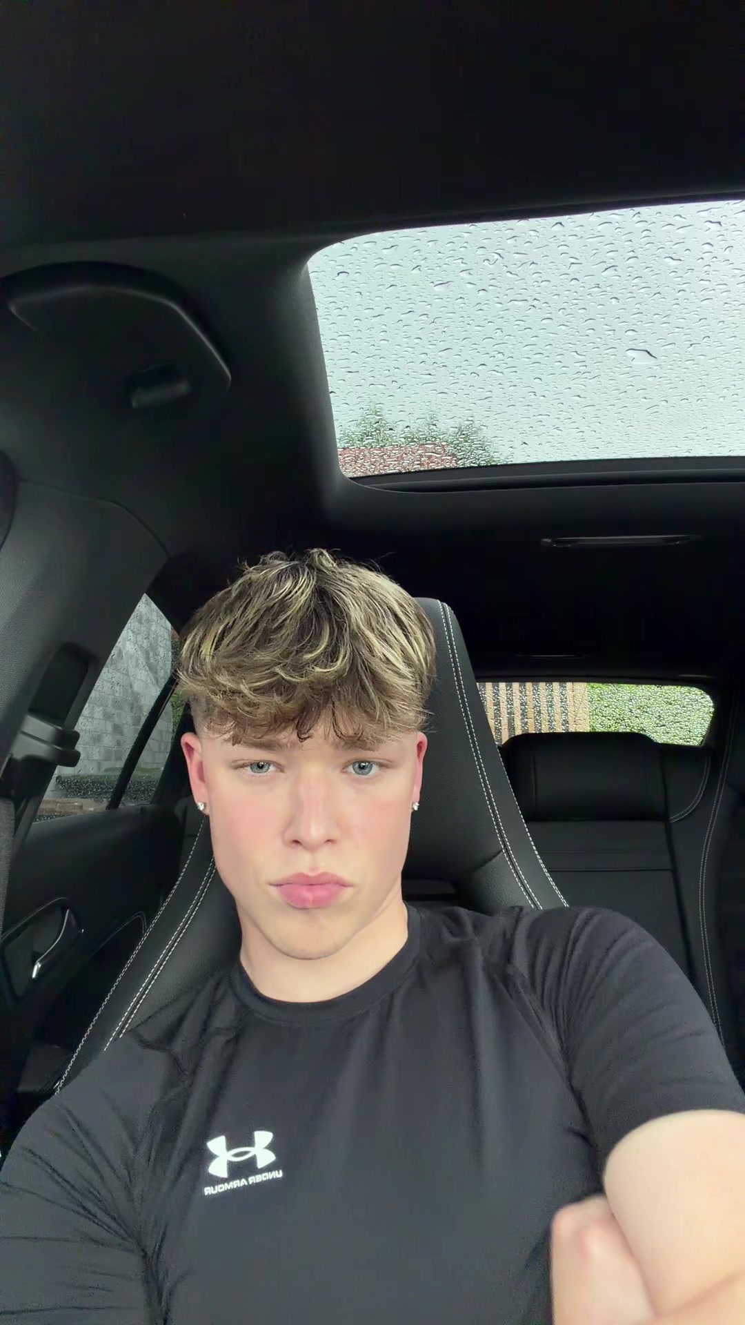 @thereallevitwin_k