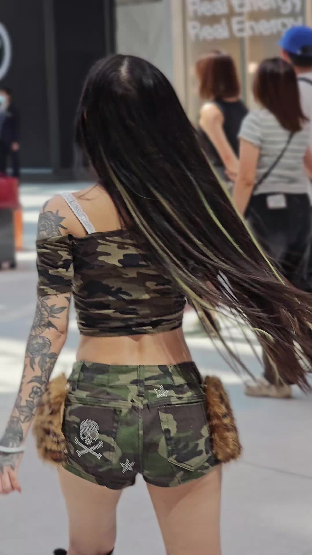 @TinyModelThuy2003