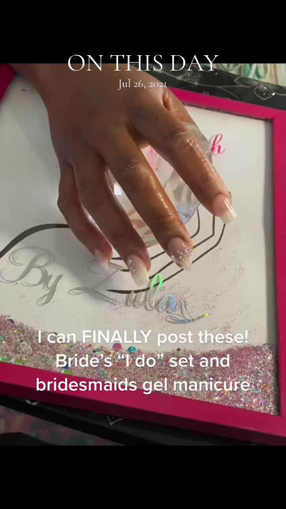 @PrettyPlushNails