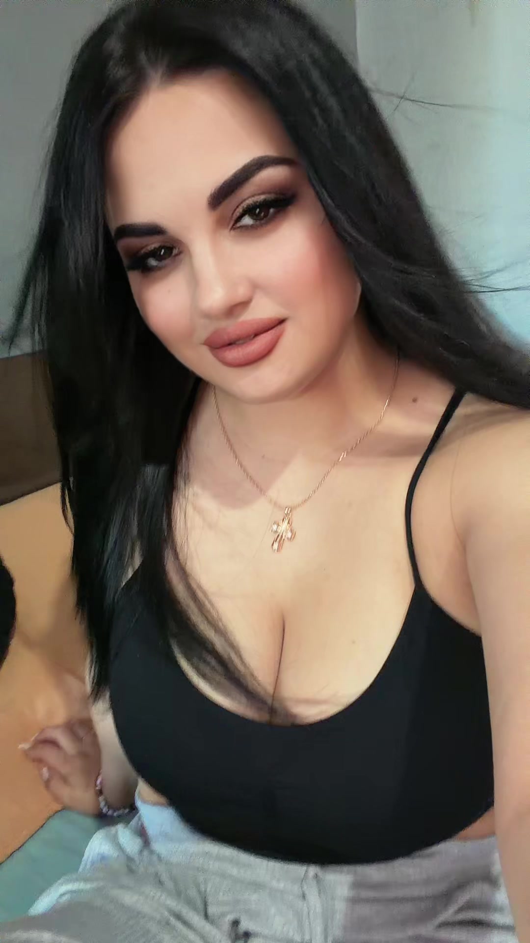 @Valeria