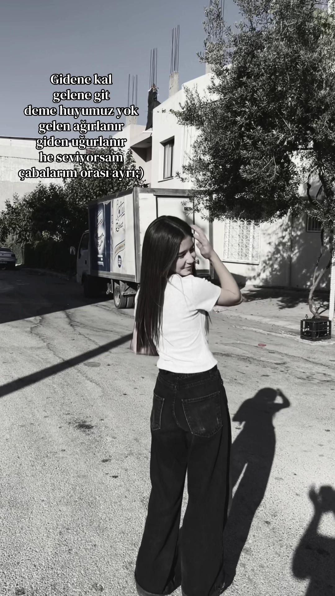 @𝓐𝓭𝓪