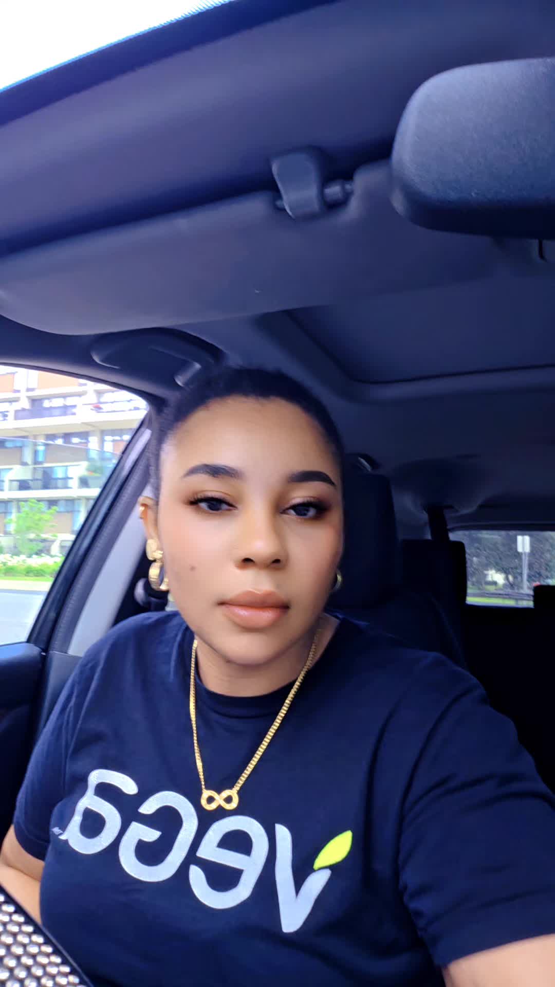 @Diana.