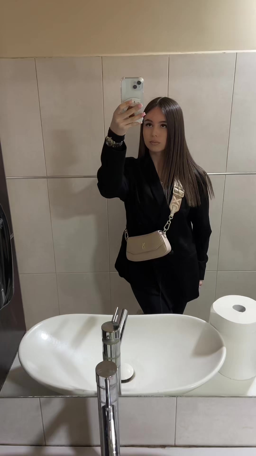 @paniccivana
