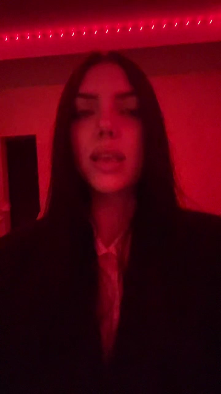 @𝒗𝒆𝒓𝒂