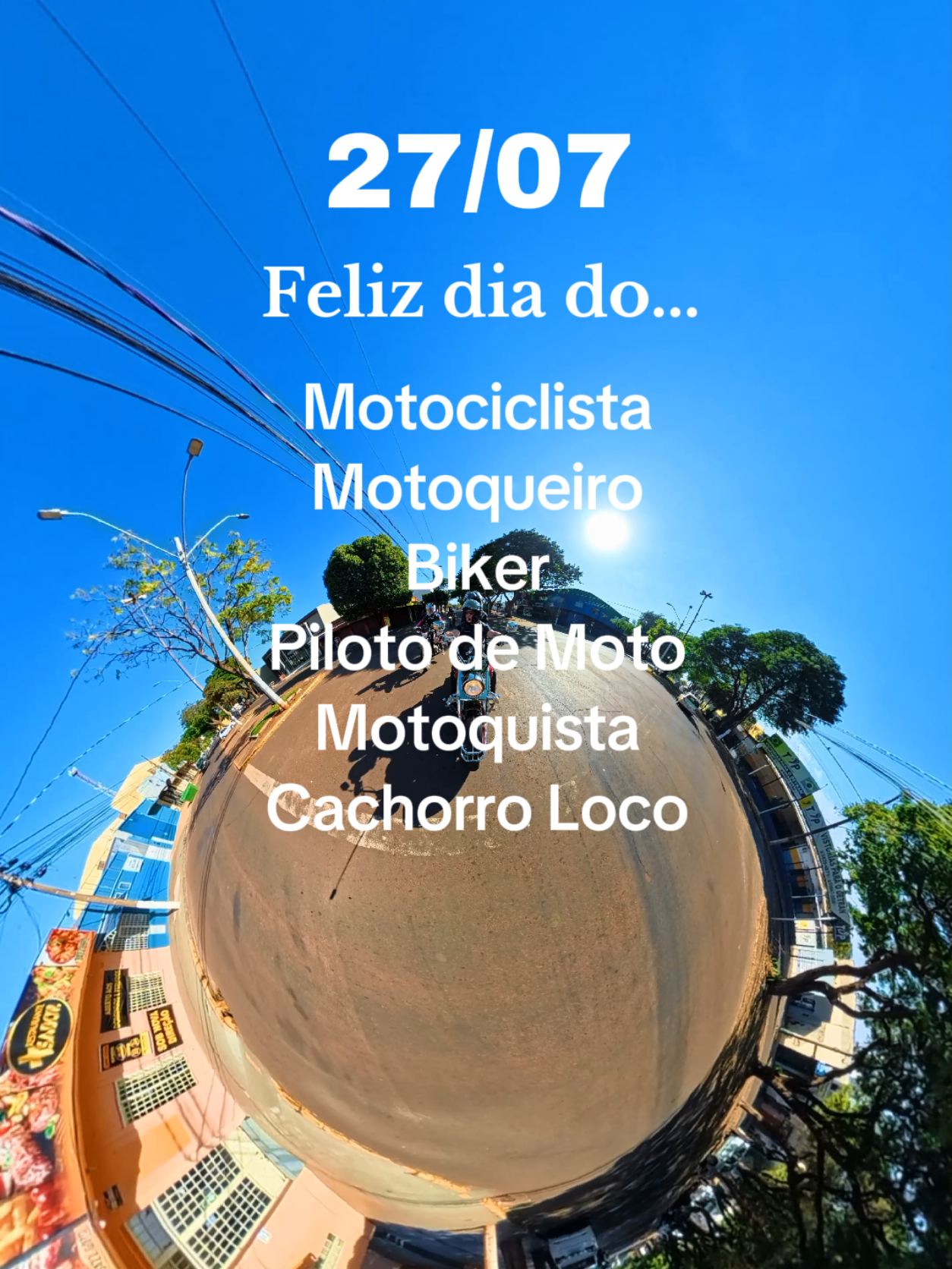 @De Moto? Pra onde?