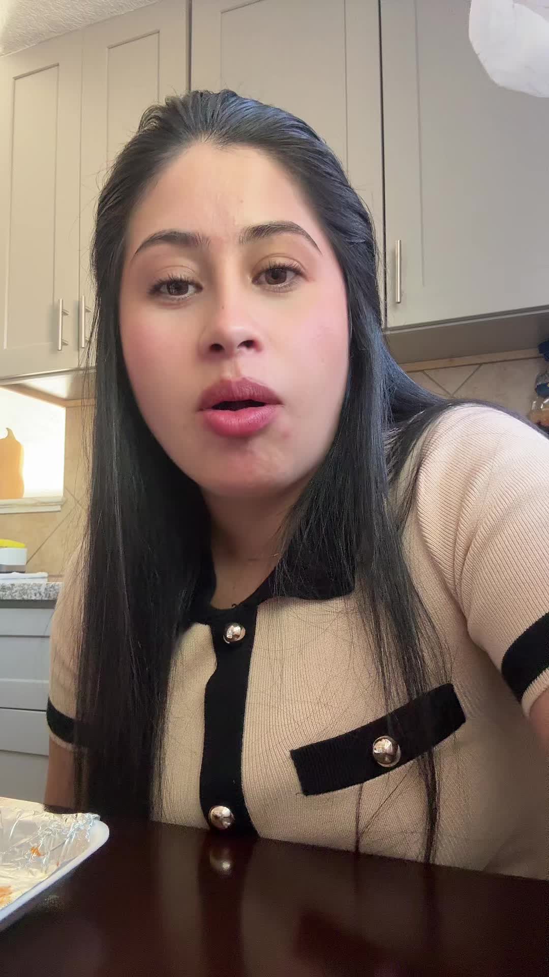 @Arely