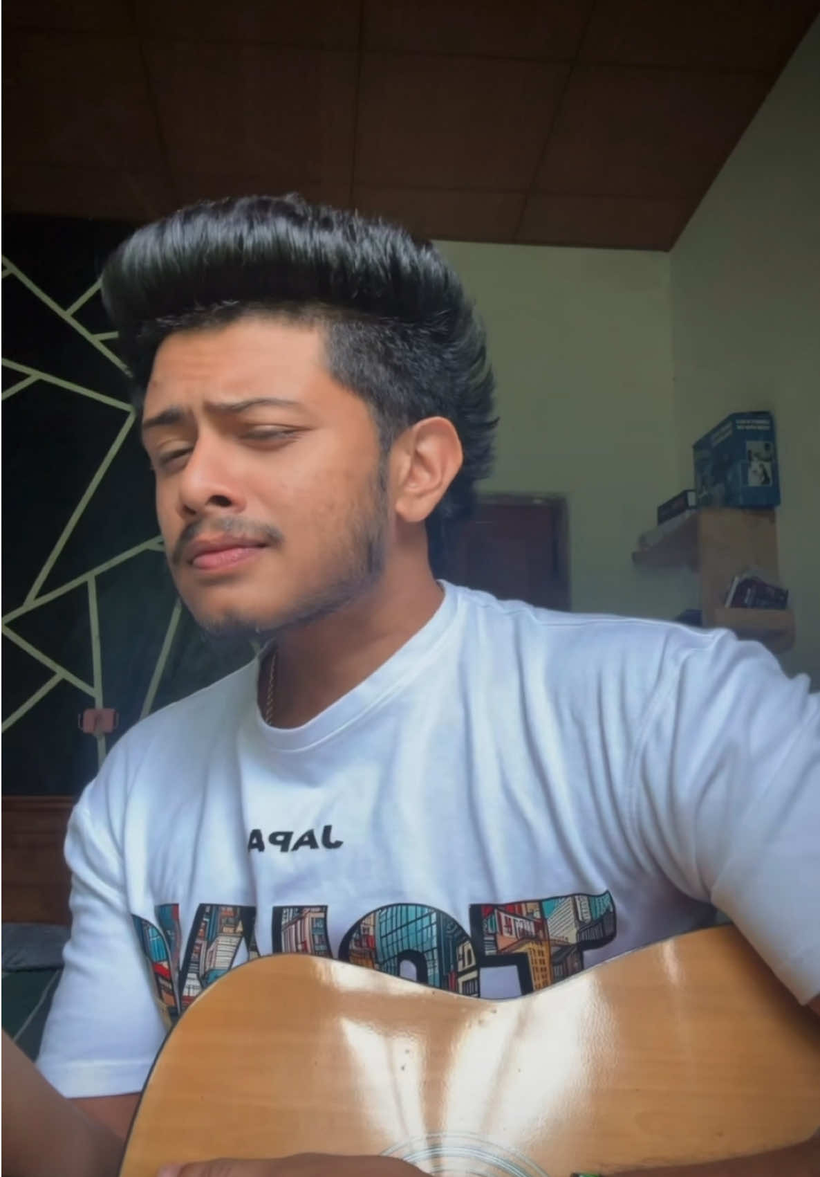 @Maneesha wijenayaka