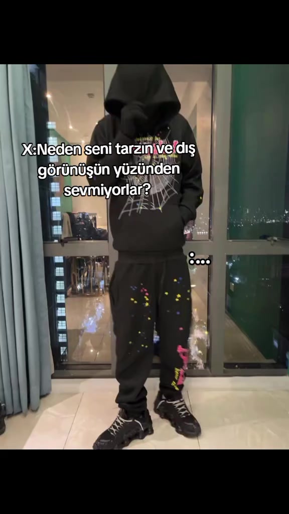 @๐๐๐๐๐๐๐๐ ๐ป