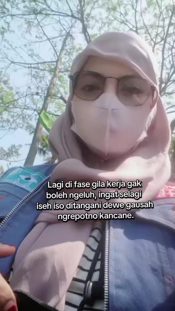 @Dari Kontak Anda