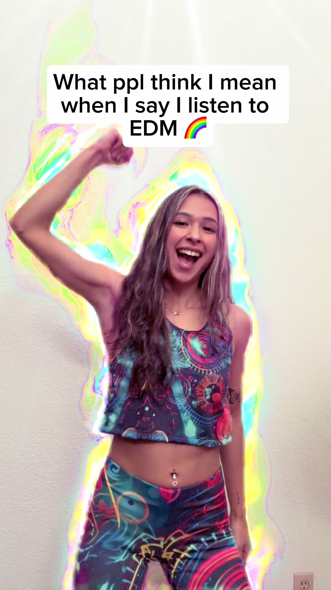 @Reina 🌈 | Radiant Raver 🖤