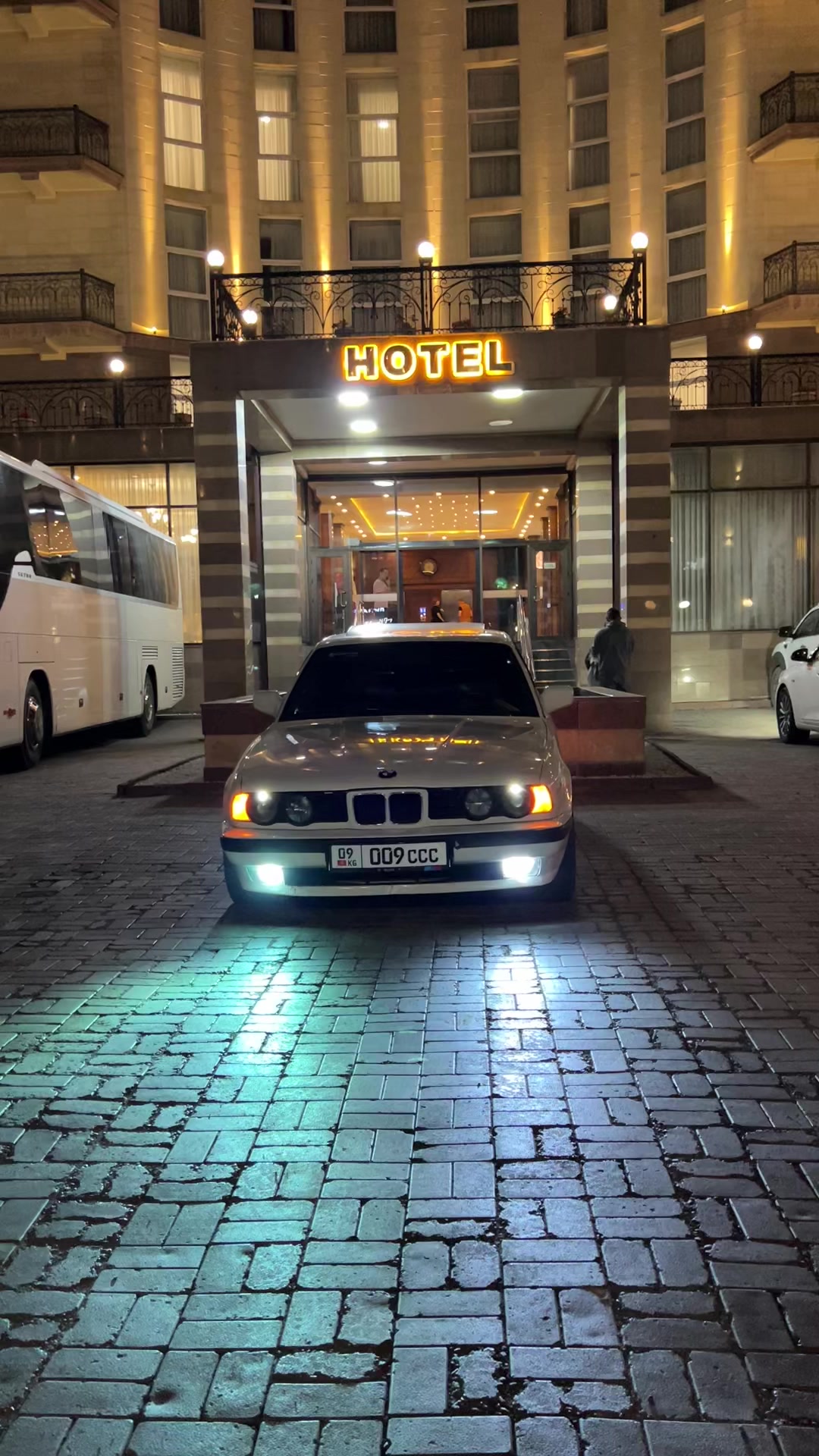 @𝟎𝟗 𝟎𝟎𝟗 𝑪𝑪𝑪