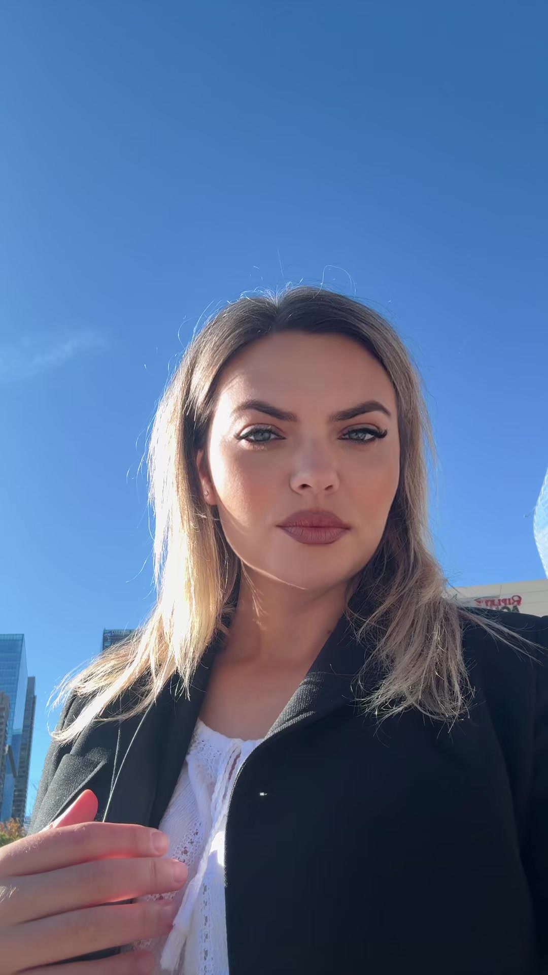 @Daniela🌞