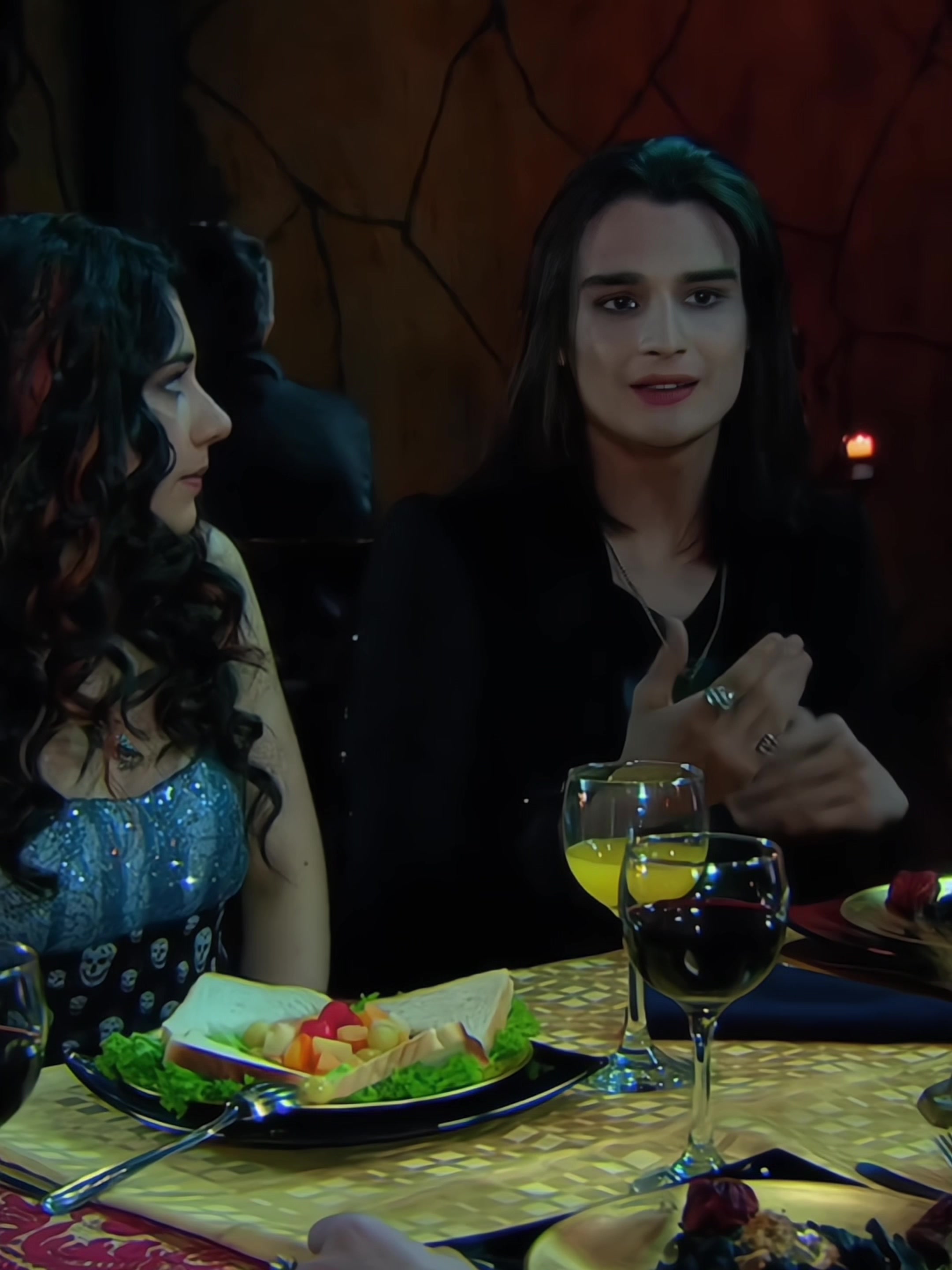 @Chica Vampiro 🖤