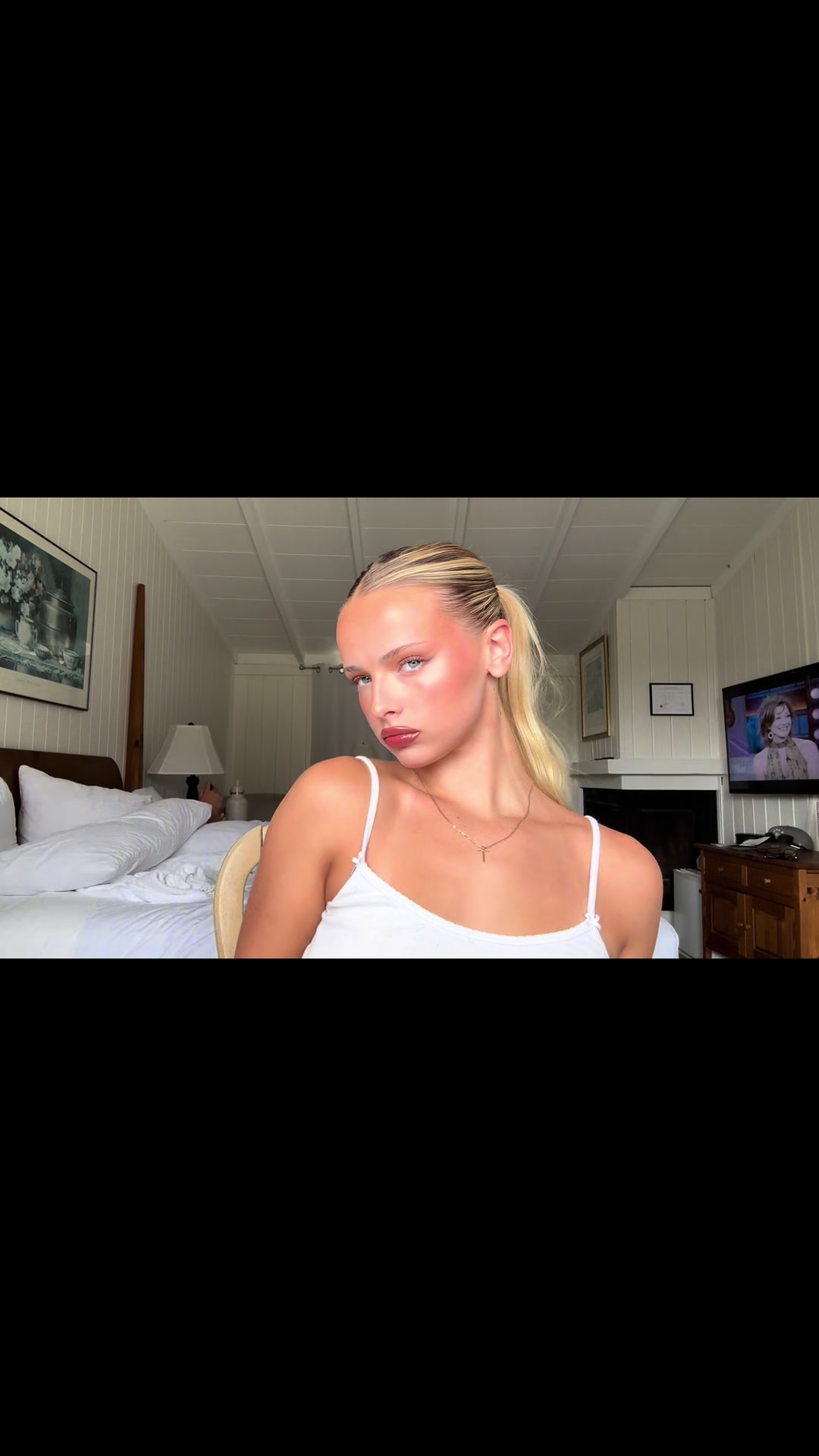 @KATE KRISTIAN