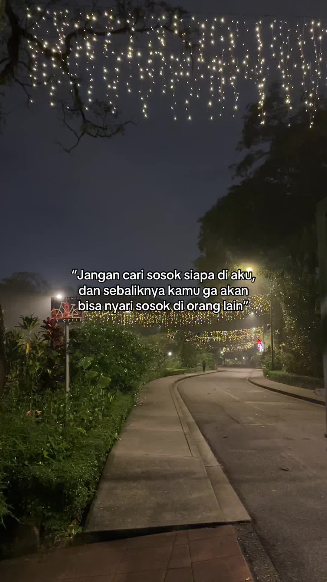 @𝘼𝙠𝙪 𝙥𝙪𝙩𝙧𝙖 :)