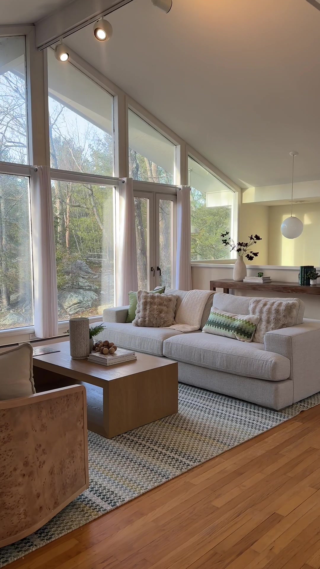 @Quay | Connecticut Realtor