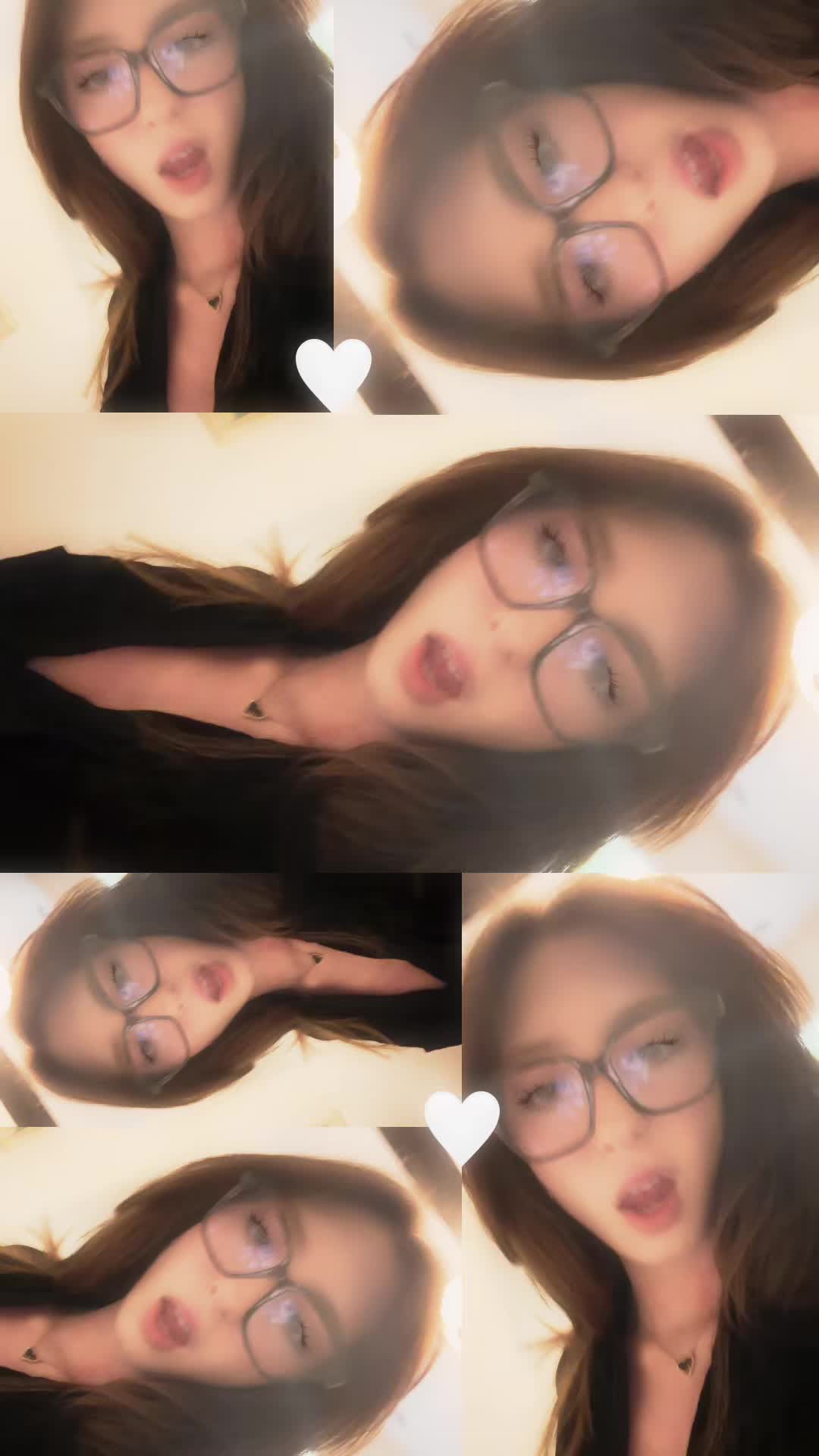 @🖤