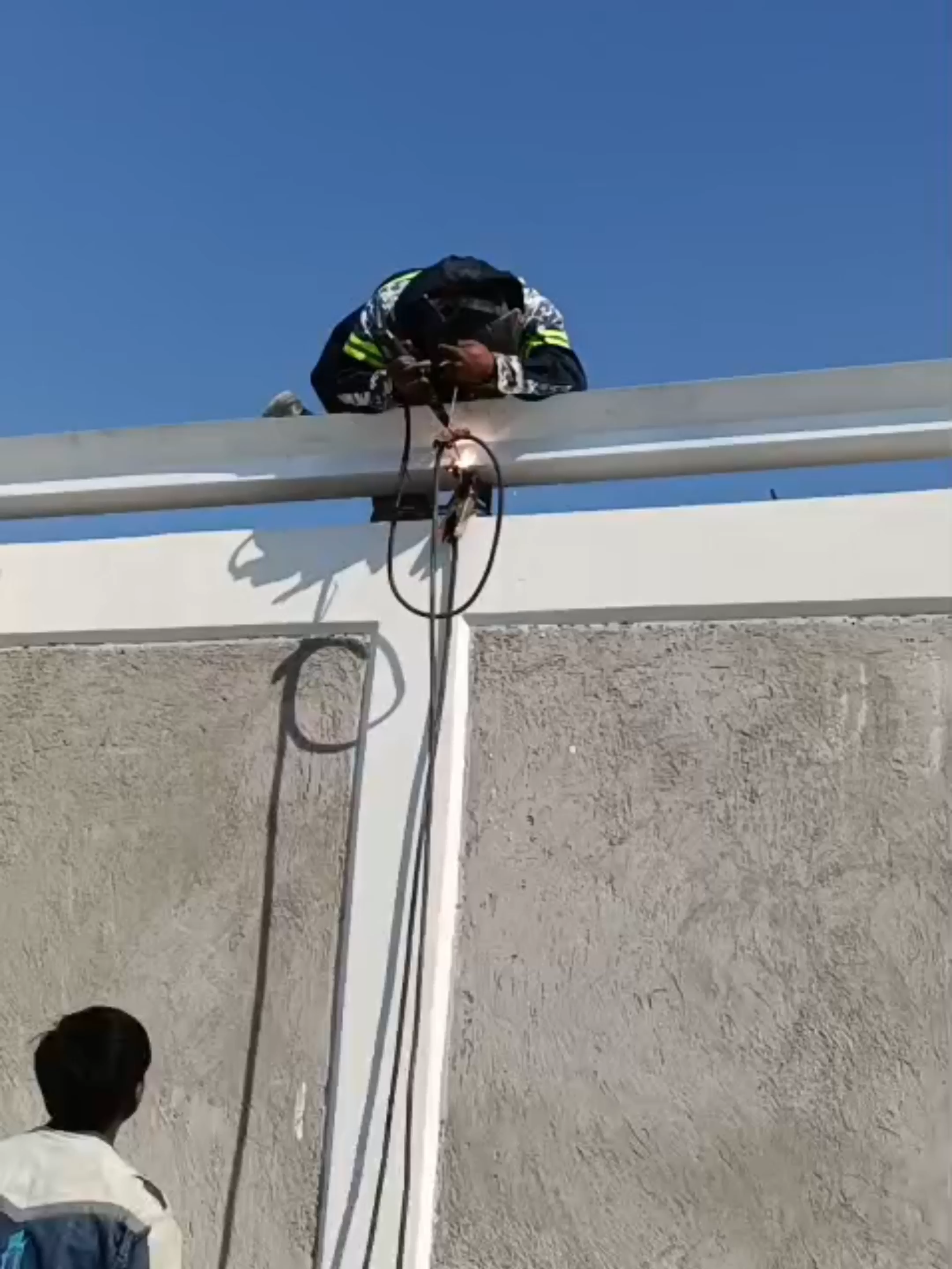@Techos Curvos