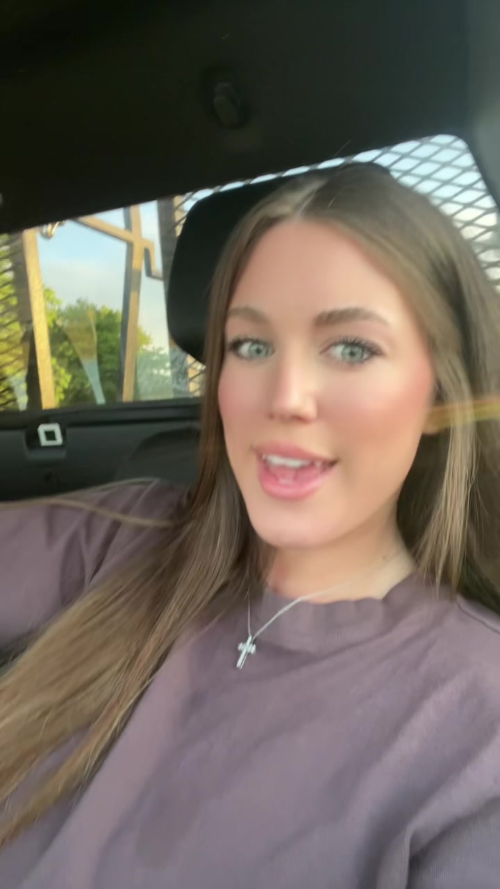 @BROOKLYNN