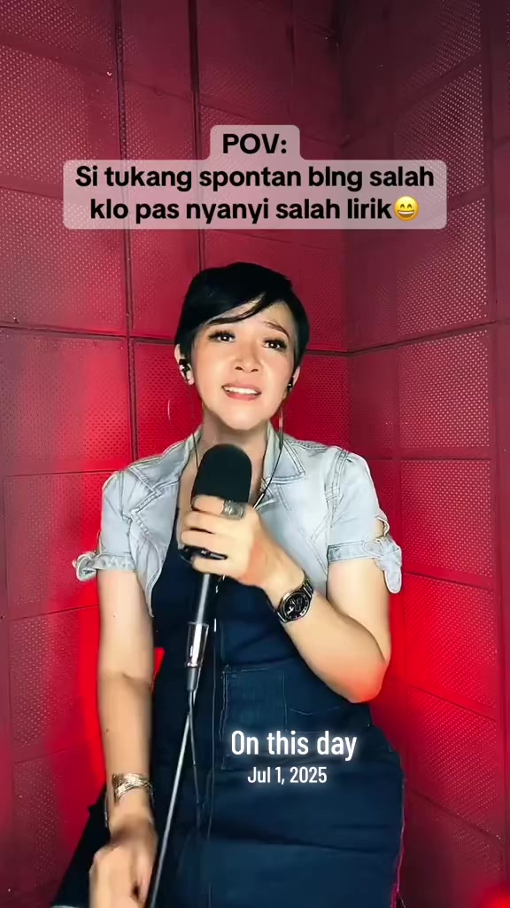 @Dinar_Gita♠️🤍💚