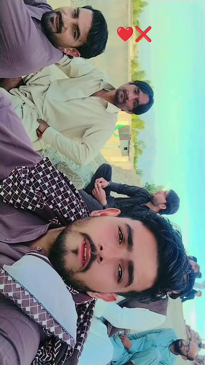 @B,,,,,,,,,💔😭M