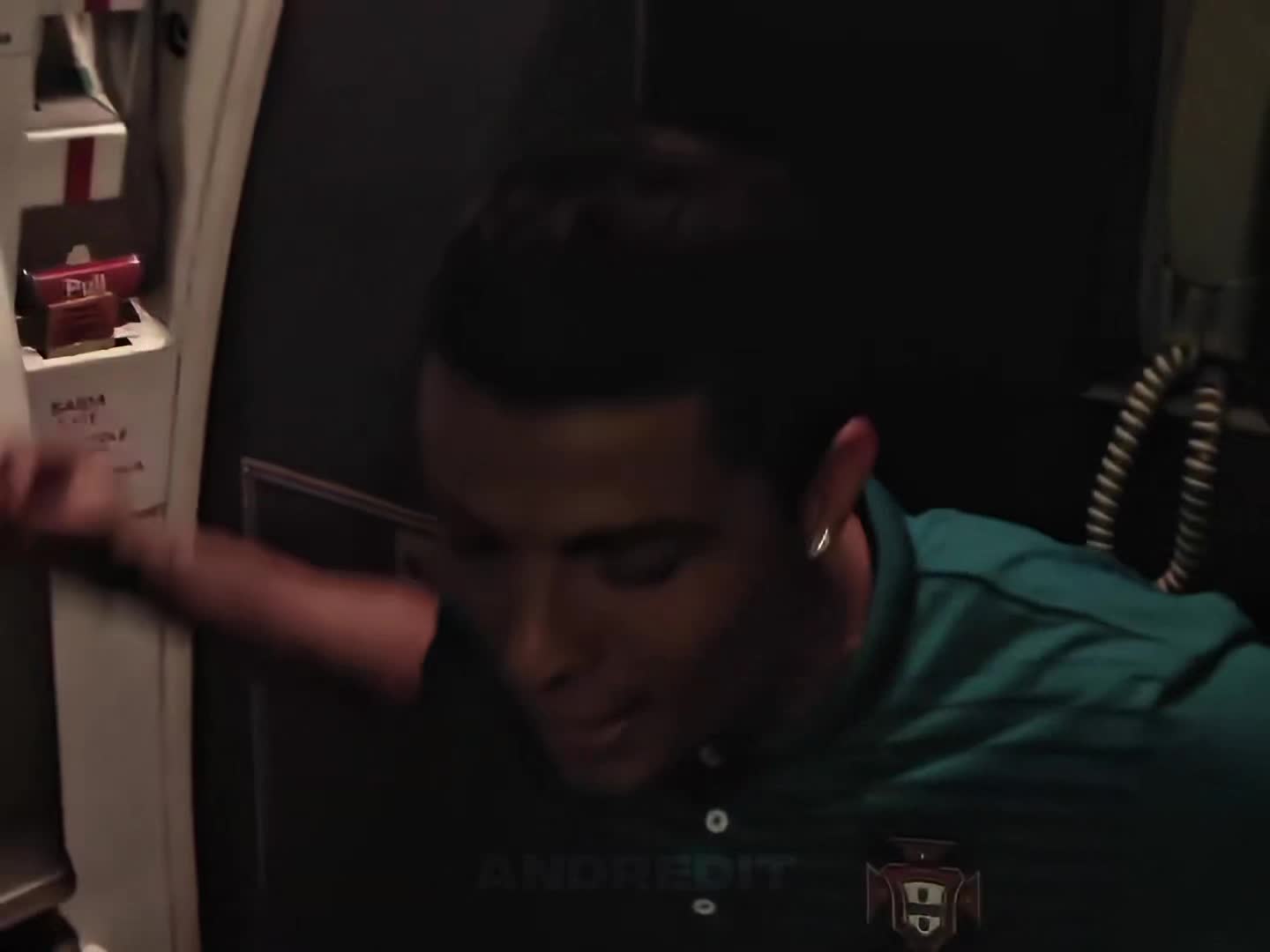 @André