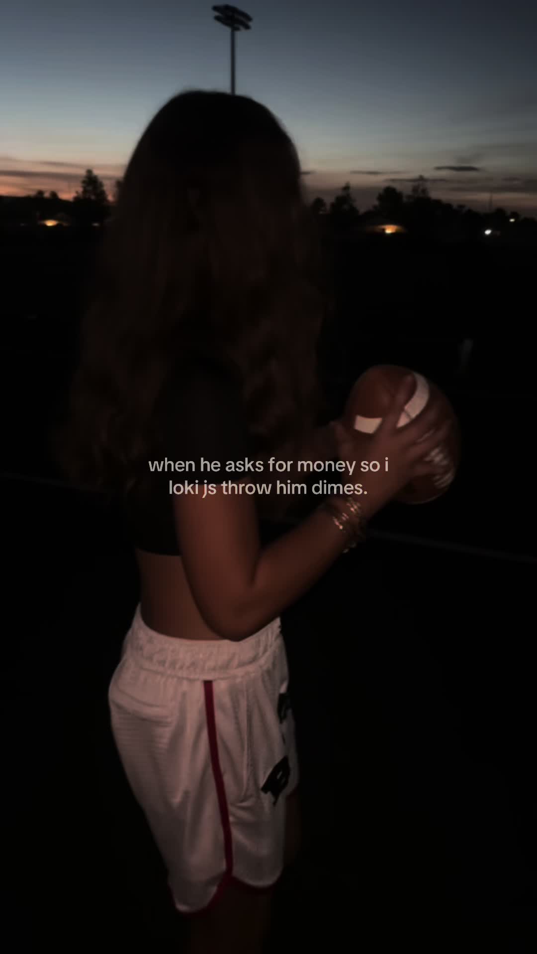 @♛