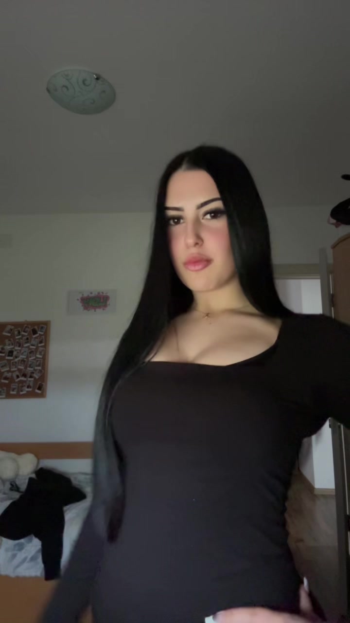 @ʟєɴʏ🍸