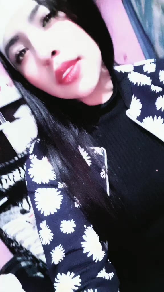 @Lizeth ♡🧃
