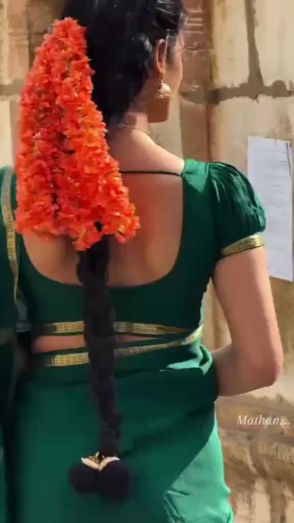 @தமிழ் பொண்ணுங்க