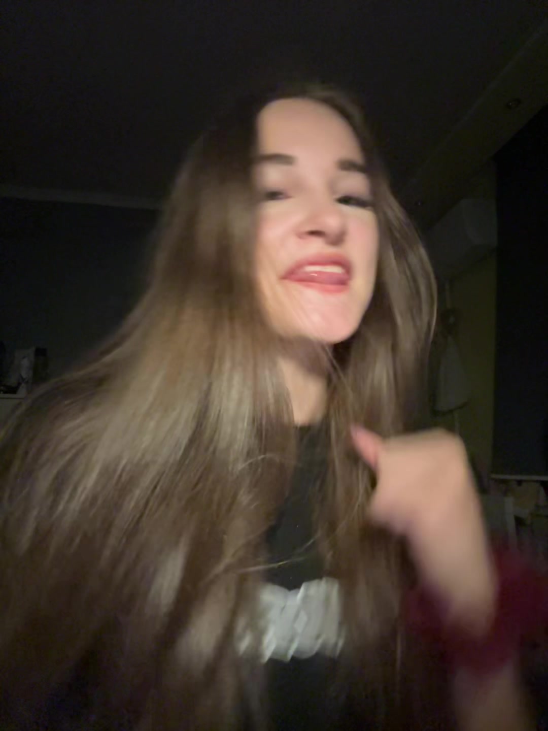 @𝐌𝐚𝐫𝐢𝐧𝐡𝐮𝐤