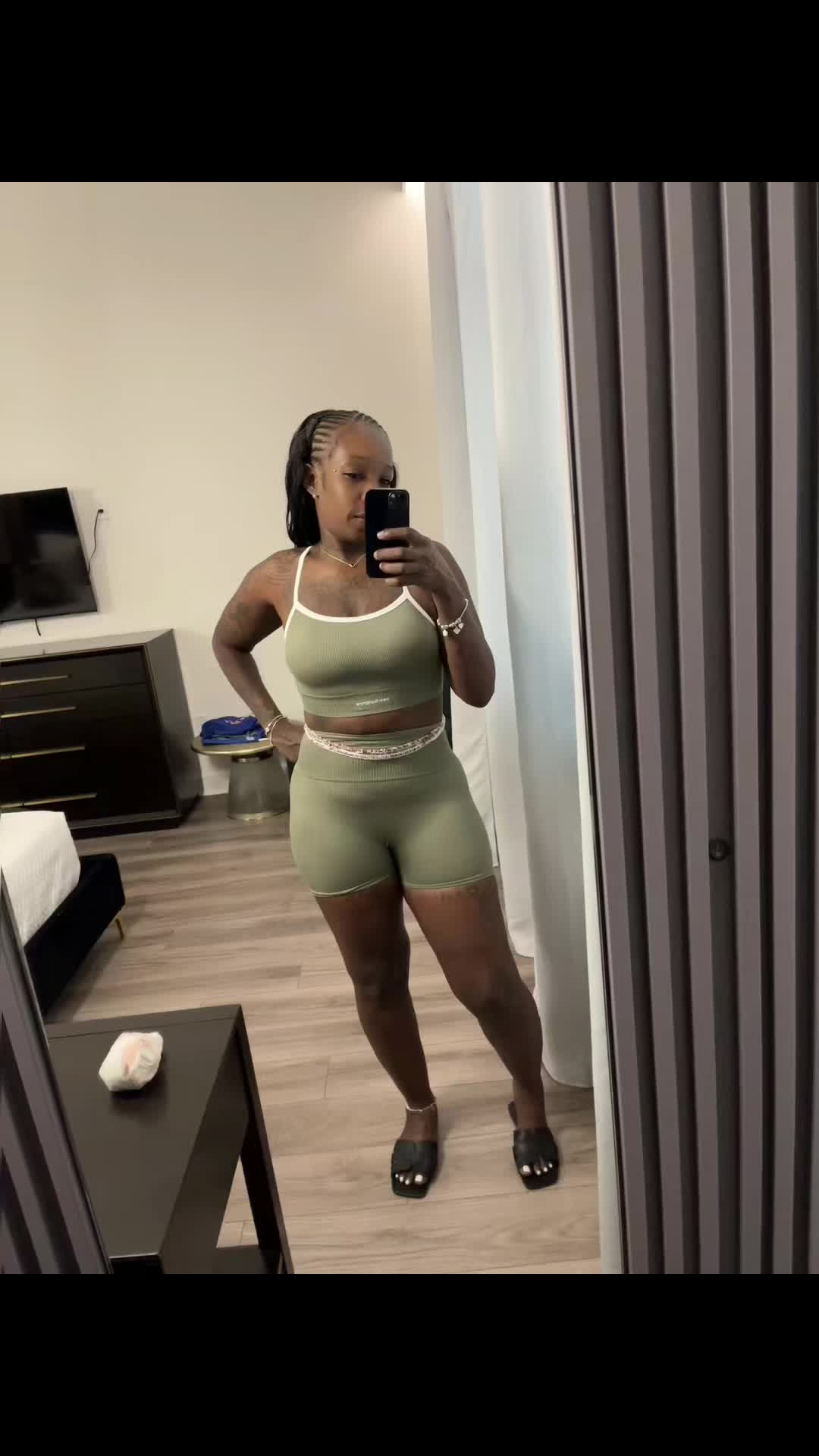 @cherellereally