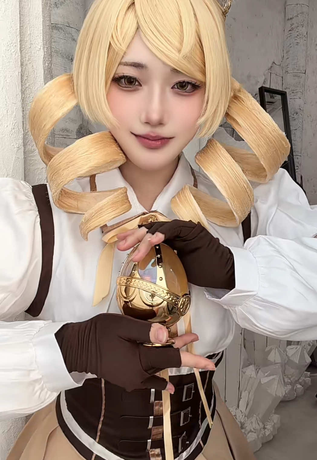 @獏モチ