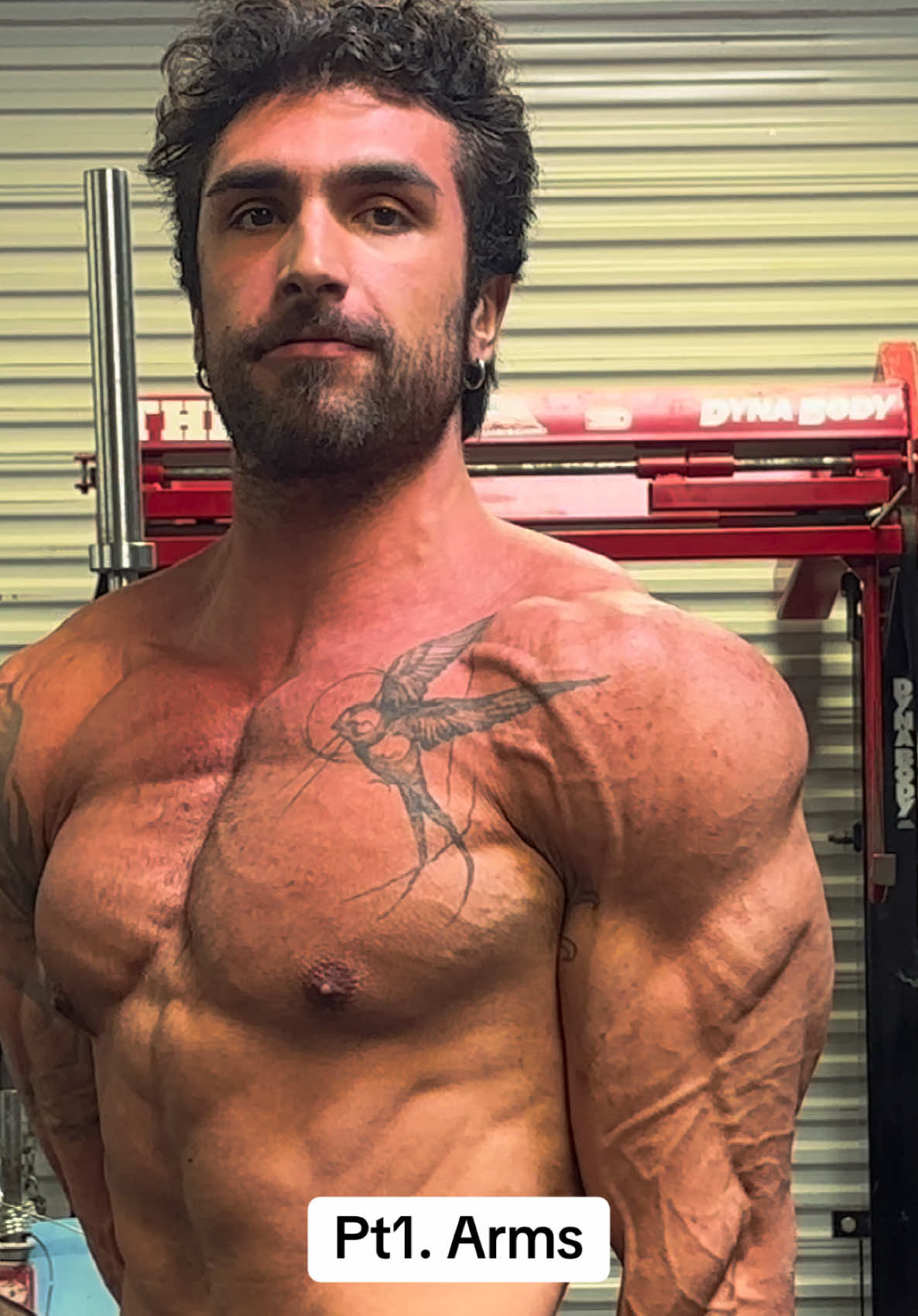 @goliathliftzz 6’6 bodybuilder
