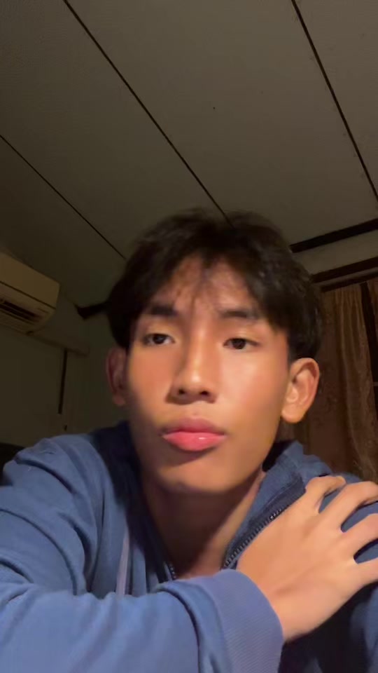 @Thanyaphat_25