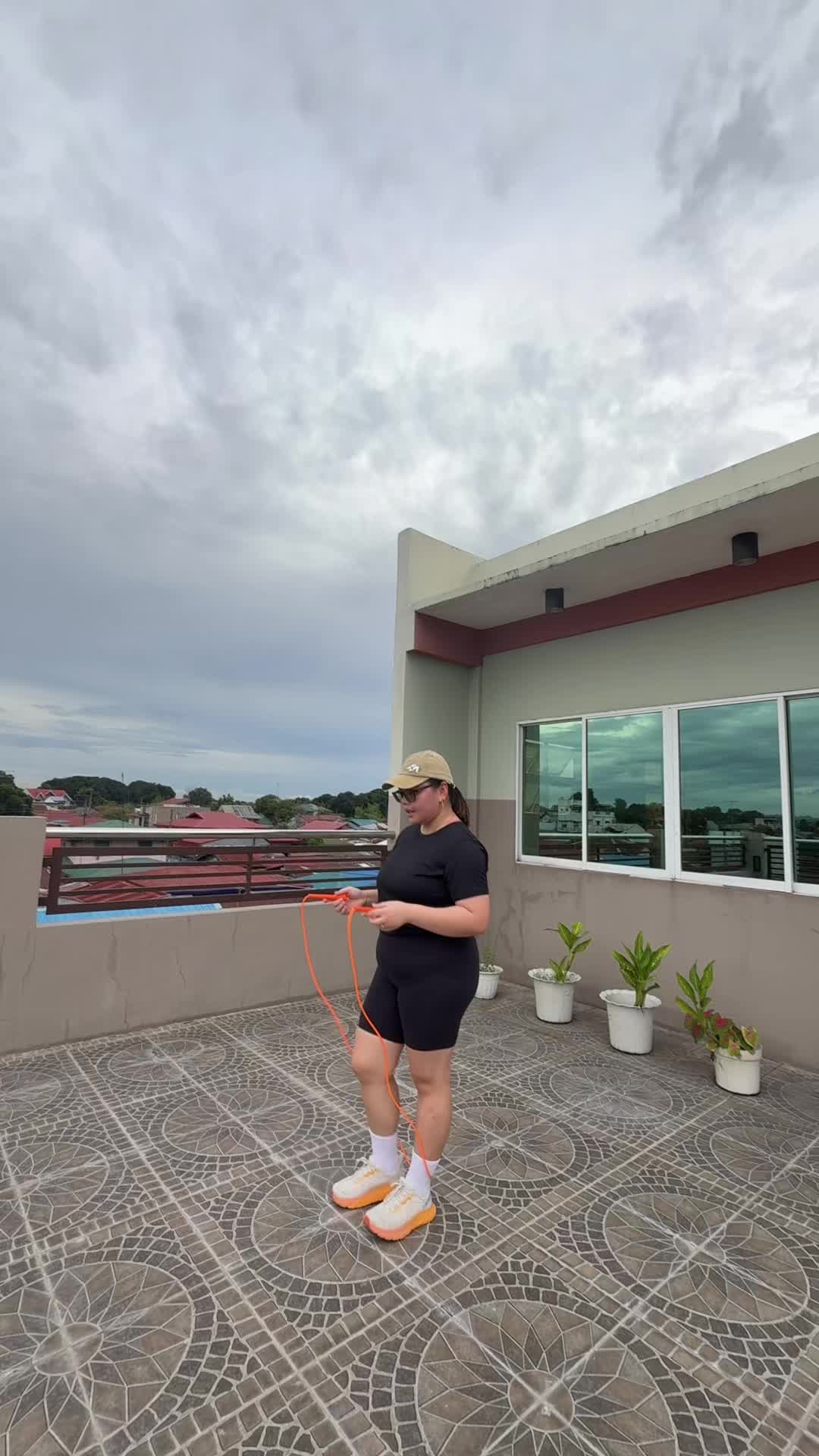 @skippinflower.rose on IG