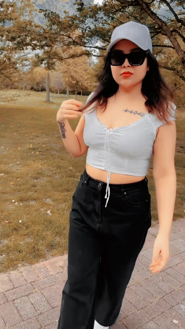 @Desi_Girl