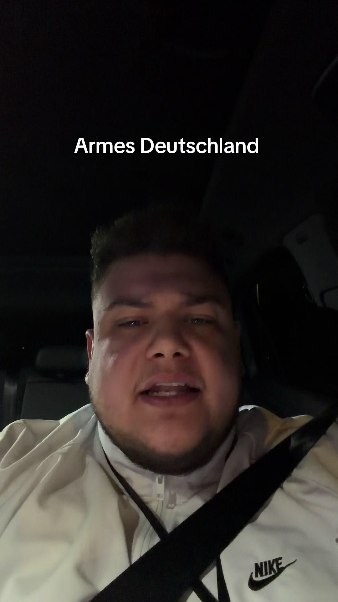 @einfachcan