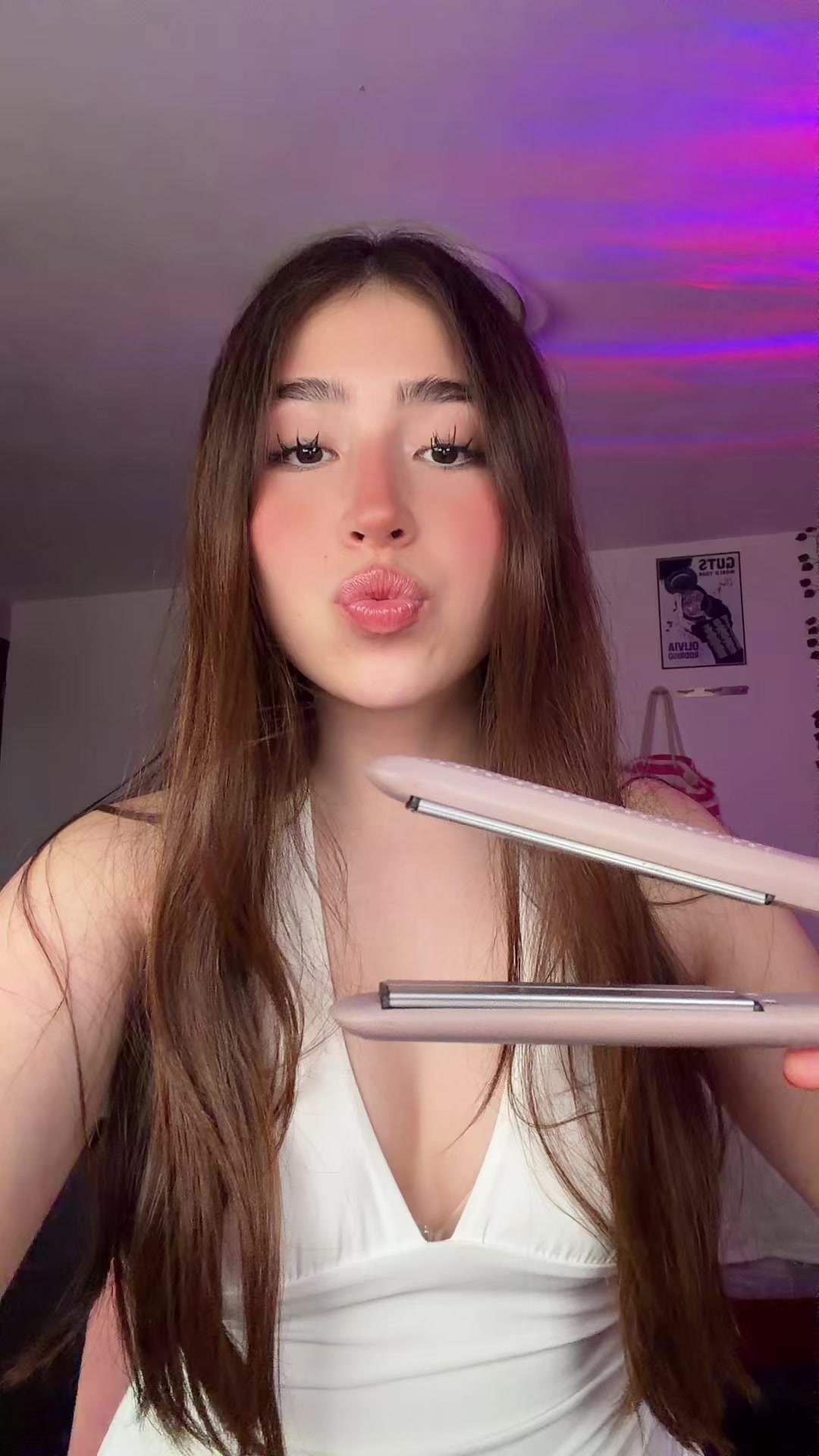 @kamihickman_