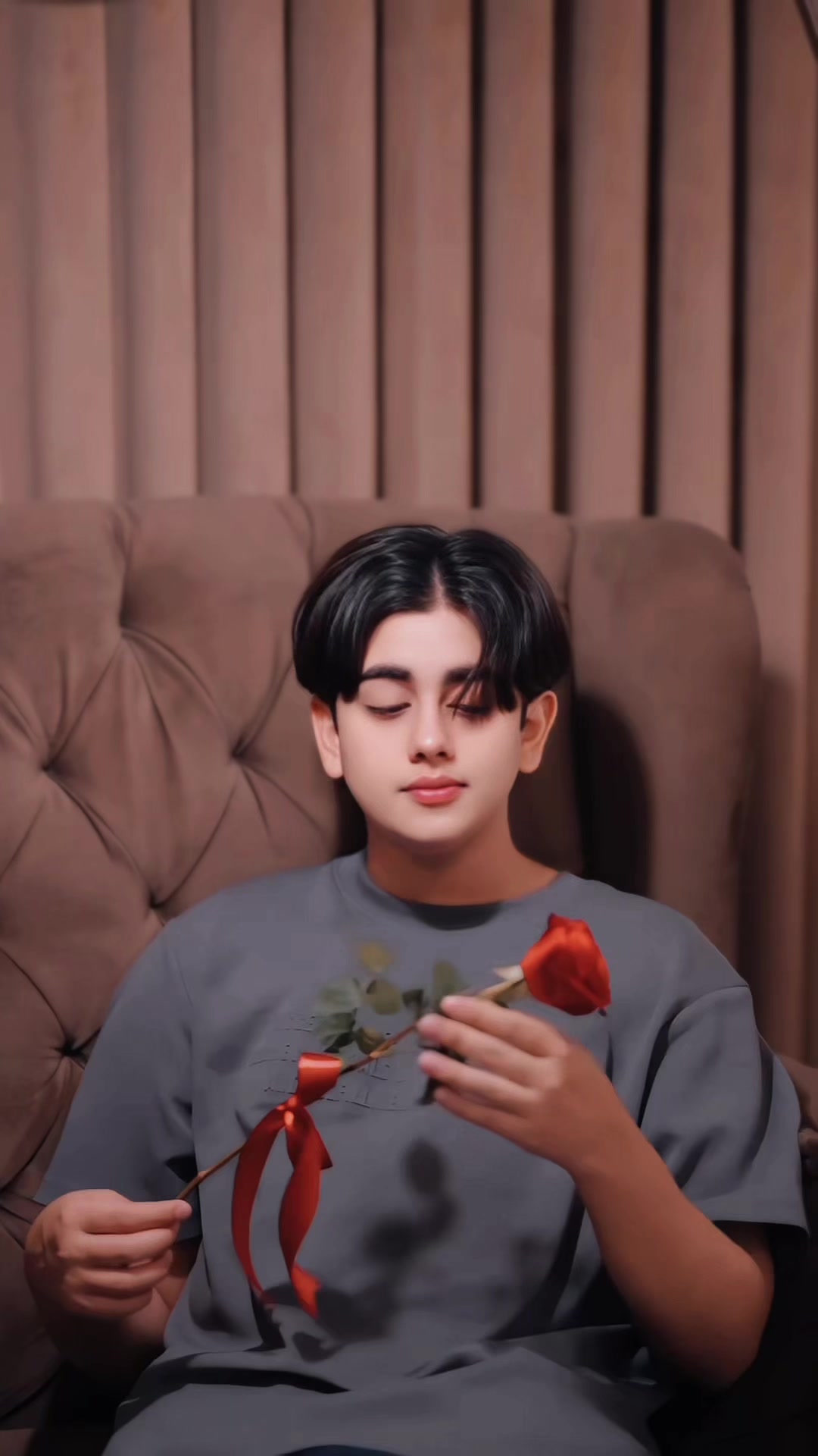@𝙃𝙚: 𝘼 𝙒𝙊𝙇𝙁 🐺🥵