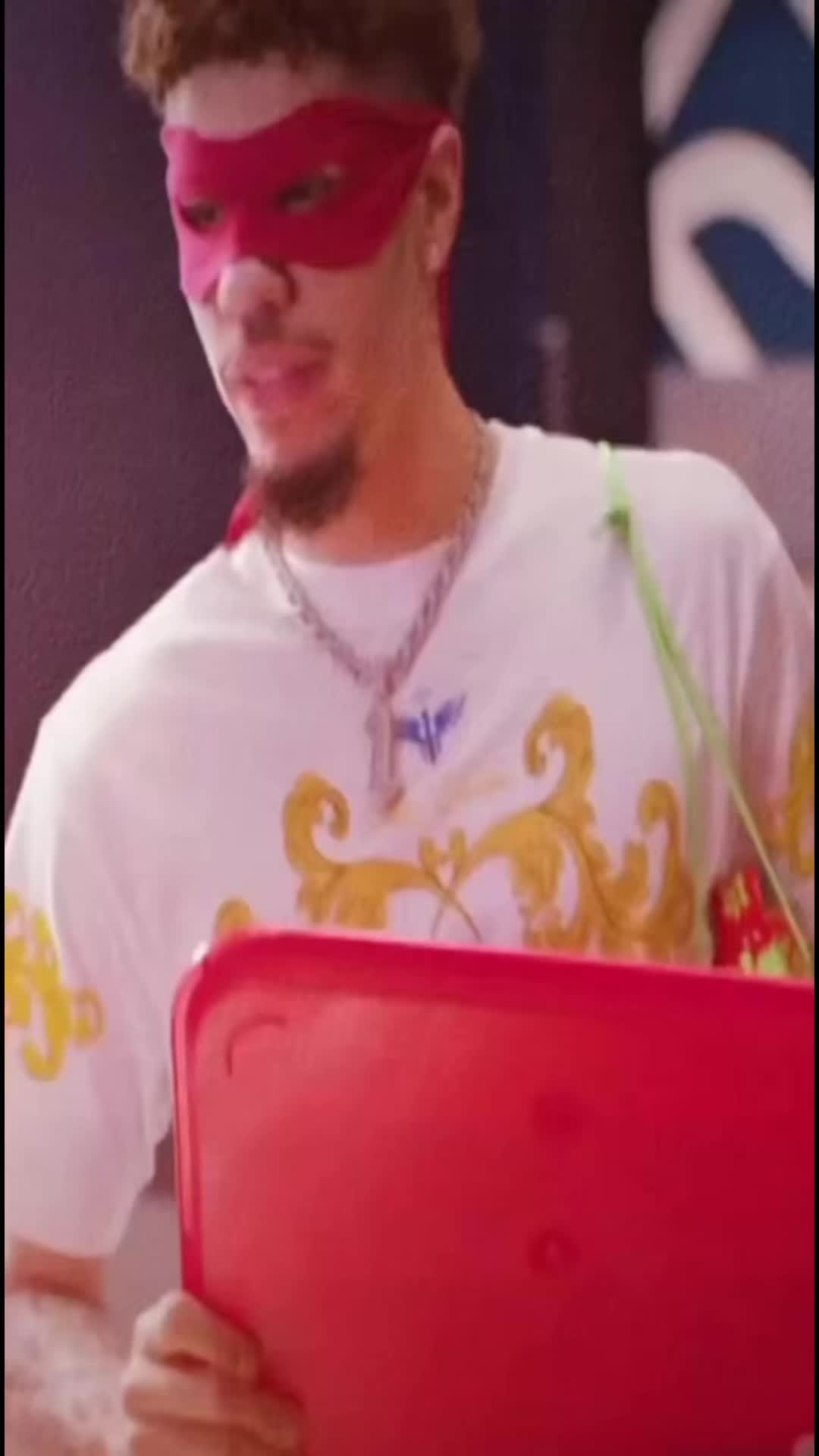 @Not_Manny🏀🏈✝️