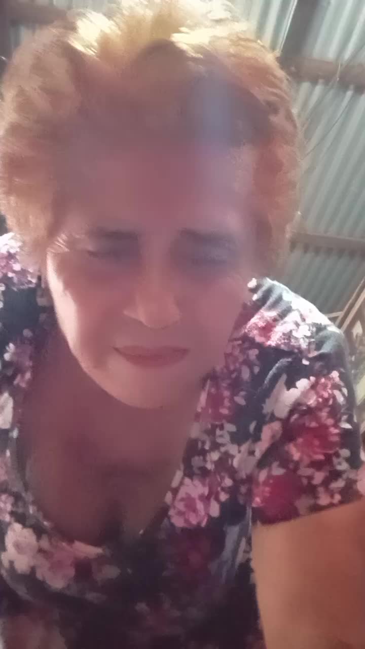 @Elena Virginia Escobar