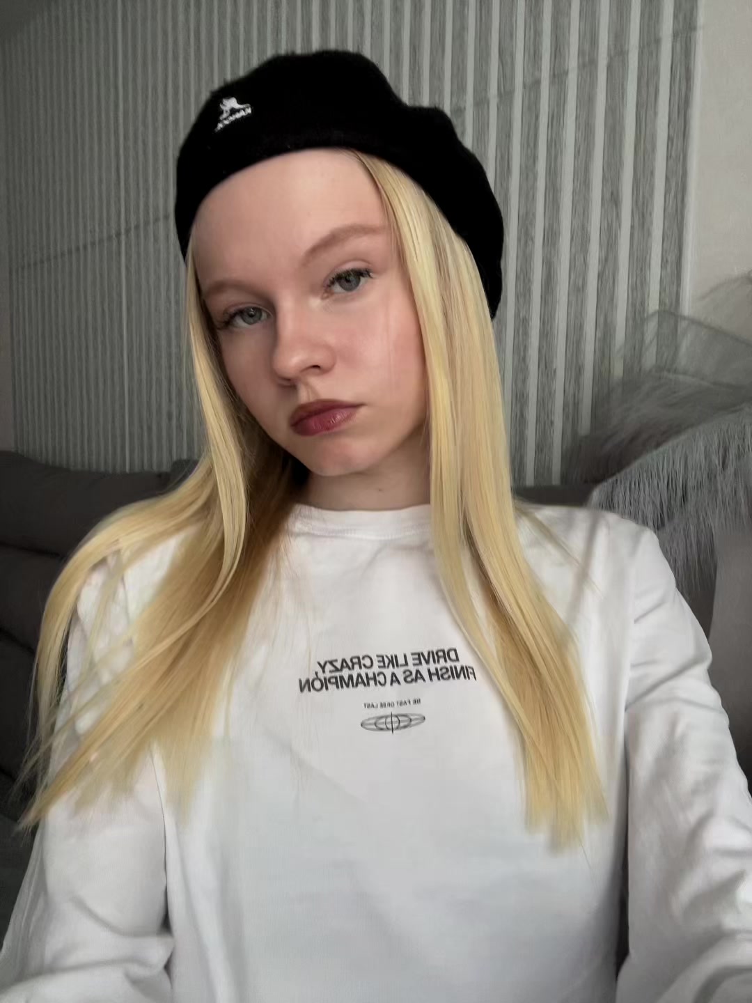 @Олесик