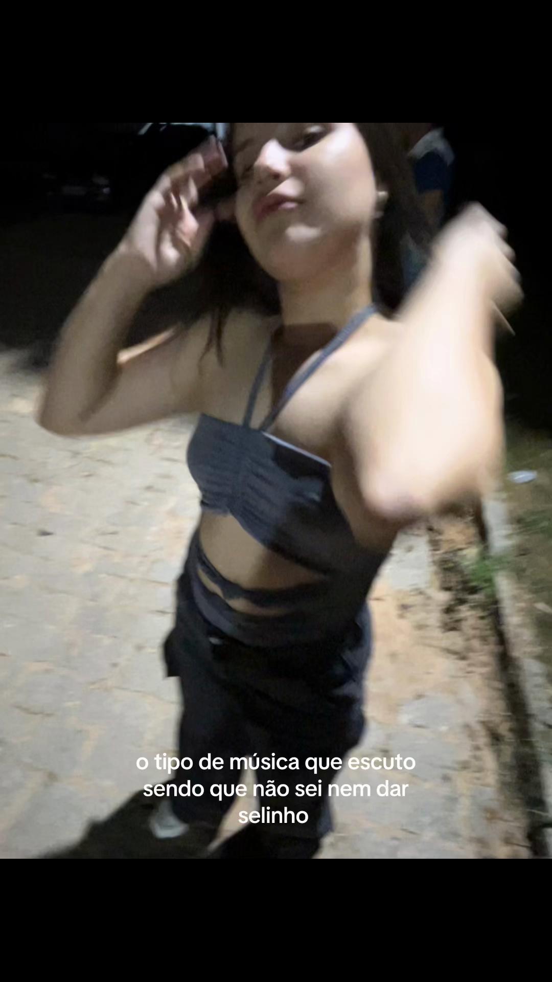 @A famosa 🦜💯