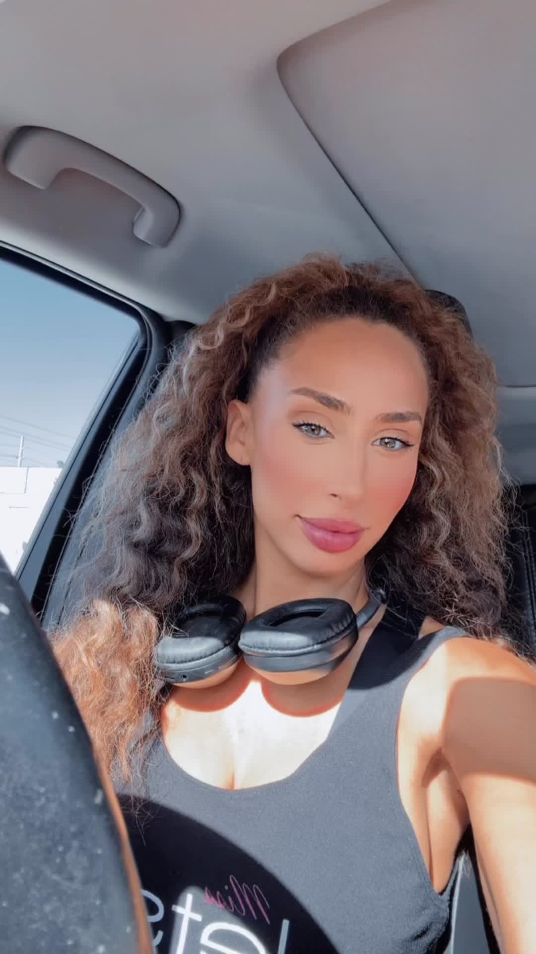 @Kiashalee