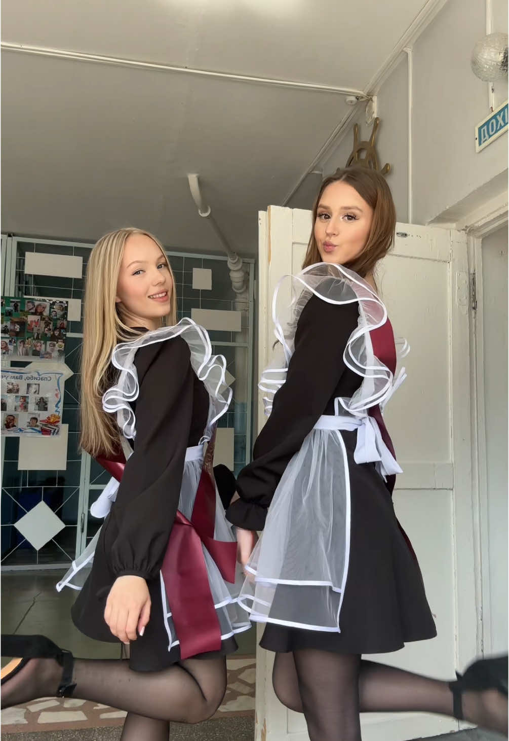 @лиза