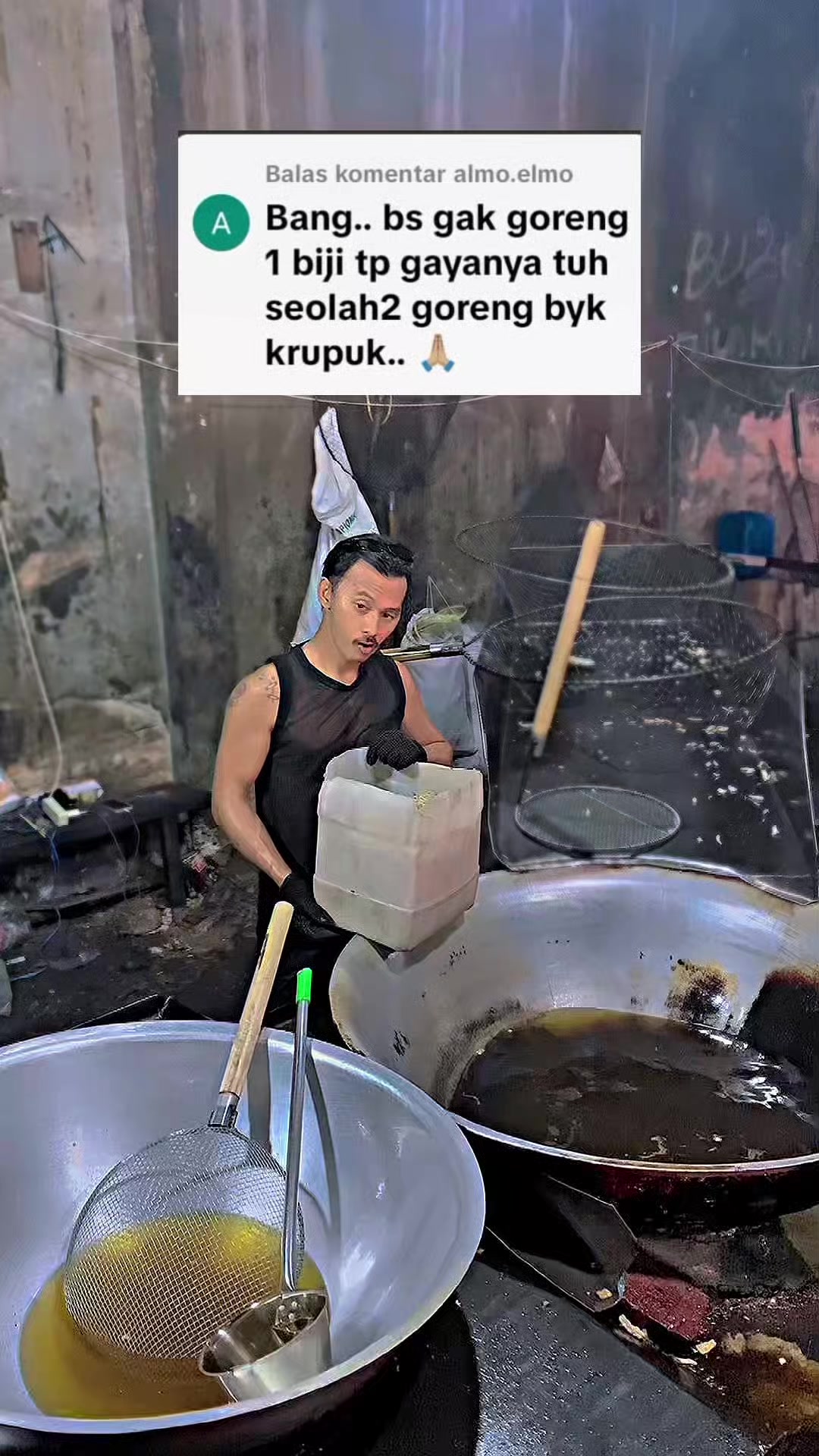 @Kerupuk mang cosplay